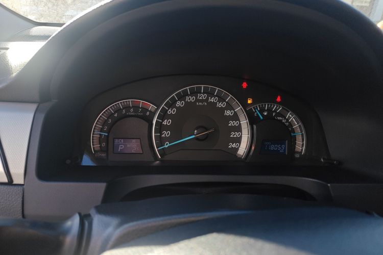 丰田 凯美瑞 2012款 骏瑞 2.0S 耀动版中控内饰14