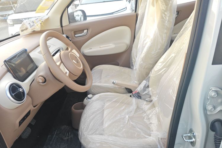 五菱汽车 宏光MINIEV 2025款 四门版 进阶款中控内饰19