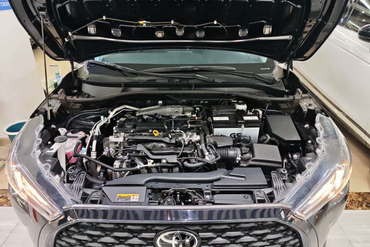 丰田 卡罗拉锐放 2022款 2.0L 精英版机舱底盘24