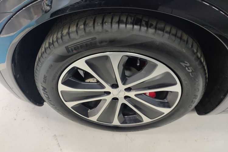 鸿蒙智行 智界R7 2024款 纯电 736km UItra车身外观6007