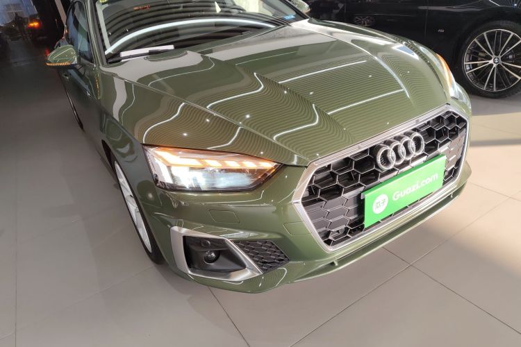 奥迪A5 2024款 Sportback 40 TFSI 时尚动感型车身外观3