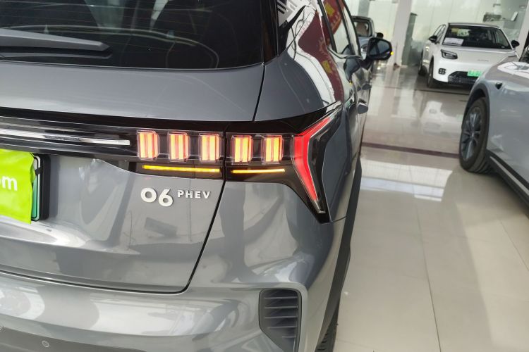 领克06 EM-P 2020款 PHEV Plus车身外观9