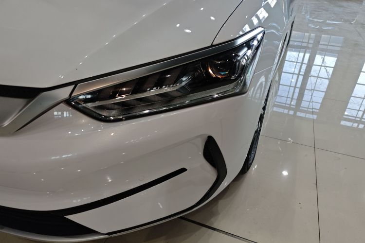 比亚迪 秦PLUS 2023款 冠军版 EV 510KM超越型局部细节36