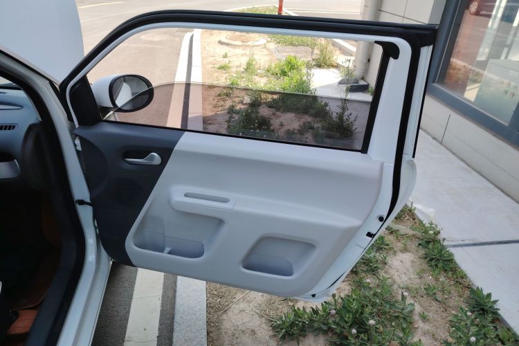 长安Lumin 2022款 155km 清甜款中控内饰7005