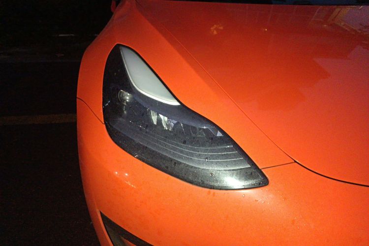 特斯拉 Model 3 2021款 标准续航后驱升级版车身外观6006