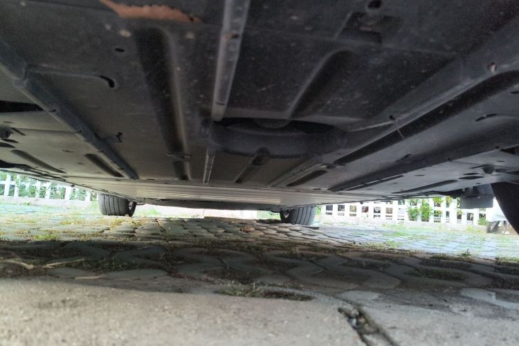 丰田bZ3 2023款 517km 精英PRO局部细节9009