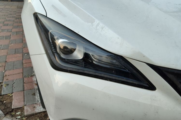 长安 逸动 2019款 蓝鲸版 280T GDI DCT极速型车身外观8