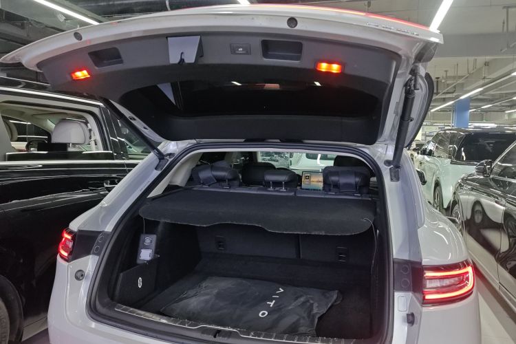 鸿蒙智行 问界M5 2022款 增程后驱标准版局部细节23