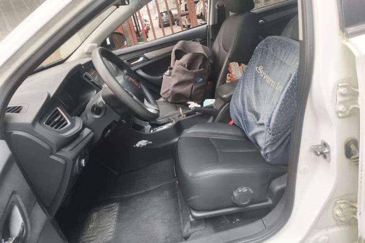 荣威360 2018款 PLUS 1.5L 自动尊享版局部细节19