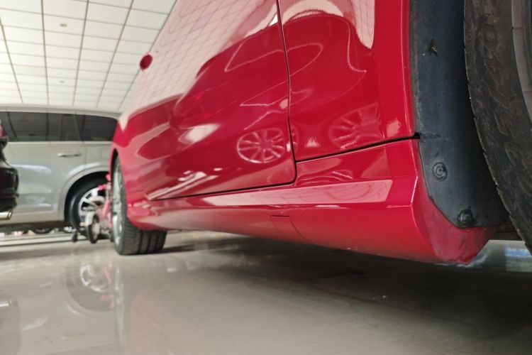 奔驰E级(进口) 2014款 E 200 轿跑版局部细节9001