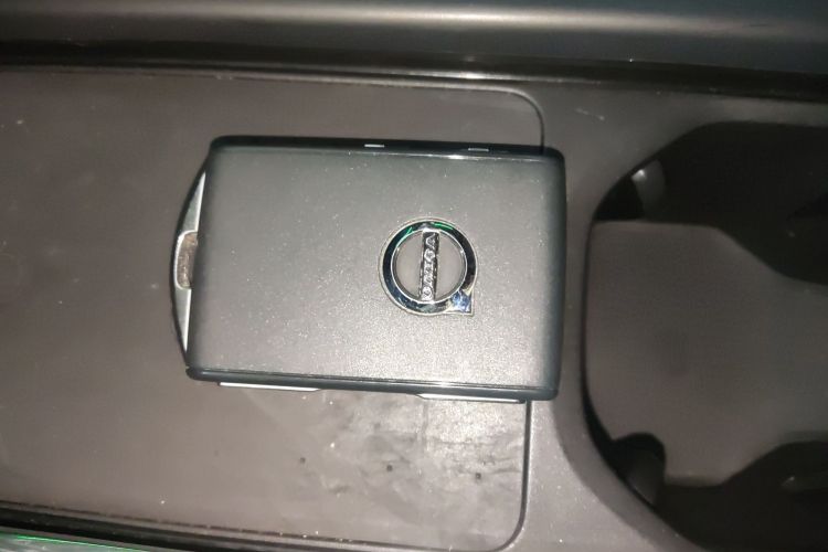 沃尔沃S90 2023款 B5 智远豪华版中控内饰7001