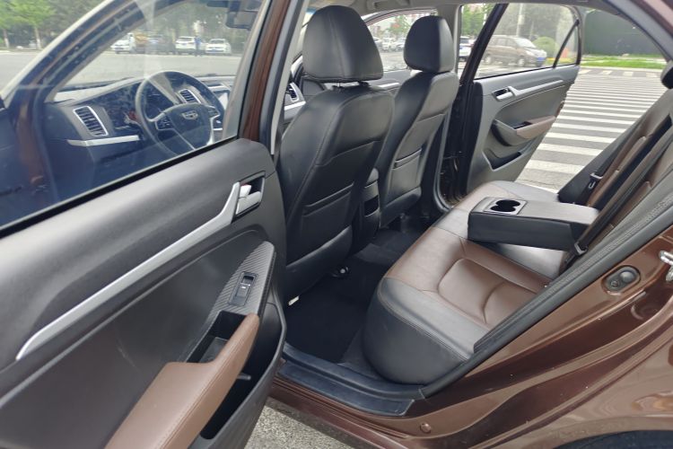 吉利汽车 远景 2017款 1.5L 自动幸福版中控内饰7004