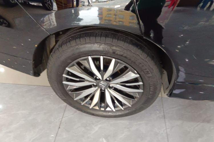 本田 冠道 2020款 370TURBO 四驱尊享版车身外观56