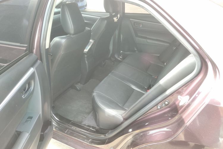 丰田 雷凌 2017款 改款双擎 1.8H GS-L E-CVT领先版 国V中控内饰21