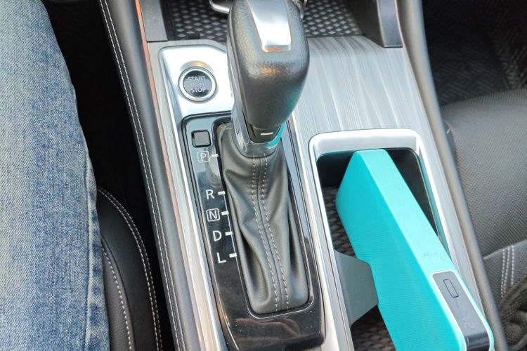 日产 天籁 2022款 2.0T XL 进享版局部细节18