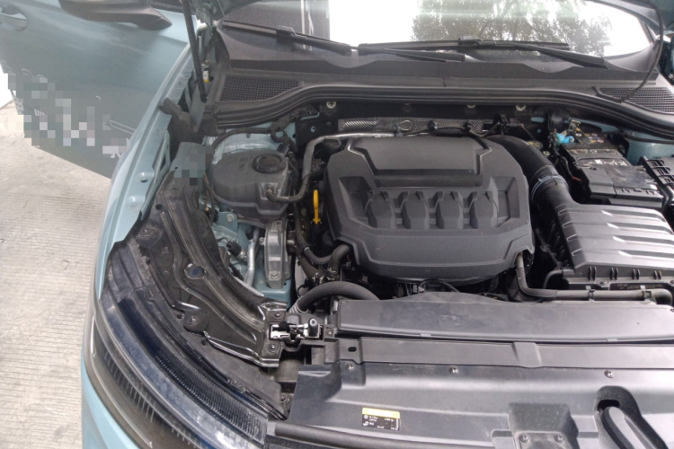 大众 帕萨特 2025款 Pro 380TSI 星空龙尊版机舱底盘25