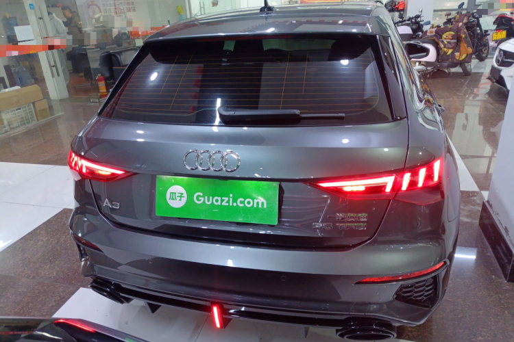 奥迪A3 2021款 Sportback 35 TFSI 时尚运动型车身外观6004