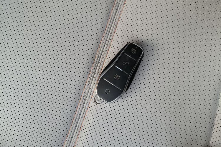 比亚迪 秦PLUS 2023款  冠军版 DM-i 120KM超越型中控内饰11