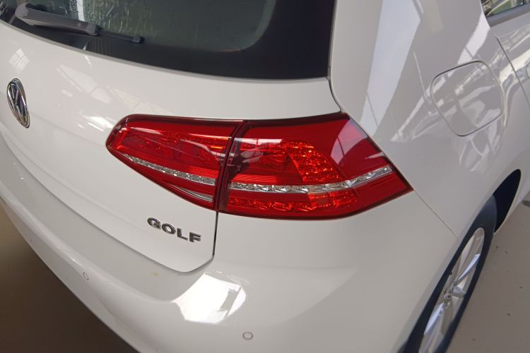 大众 高尔夫 2015款 1.6L 自动时尚型车身外观6006