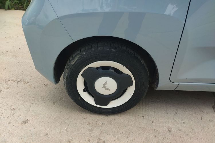 五菱汽车 宏光MINIEV 2022款 自在款 三元锂车身外观6007