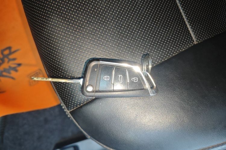 丰田 YARiS L 致炫 2022款 致炫X 1.5L CVT领先PLUS版中控内饰11