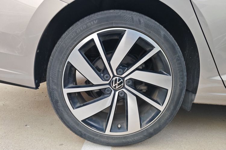 大众 速腾 2023款 300TSI DSG卓越版车身外观6008