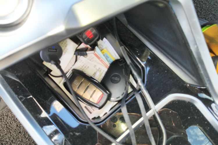 哈弗H6 2017款 红标 2.0T 自动两驱领尚型中控内饰11