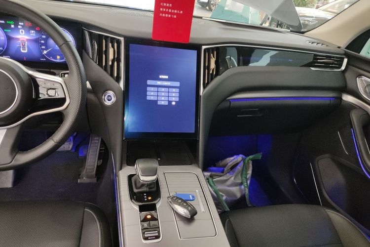 红旗HS7 PHEV 2024款 2.0T PHEV 四驱旗畅版 6座中控内饰16