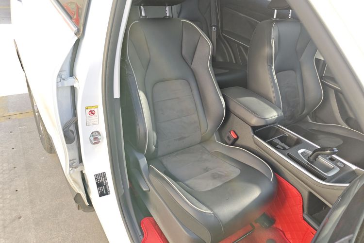 哈弗H6 2021款 国潮版 1.5T 自动冠军版局部细节41