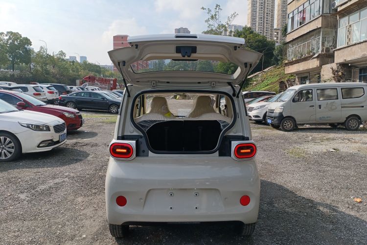 五菱汽车 宏光MINIEV 2024款 第三代 215km 青春版局部细节23