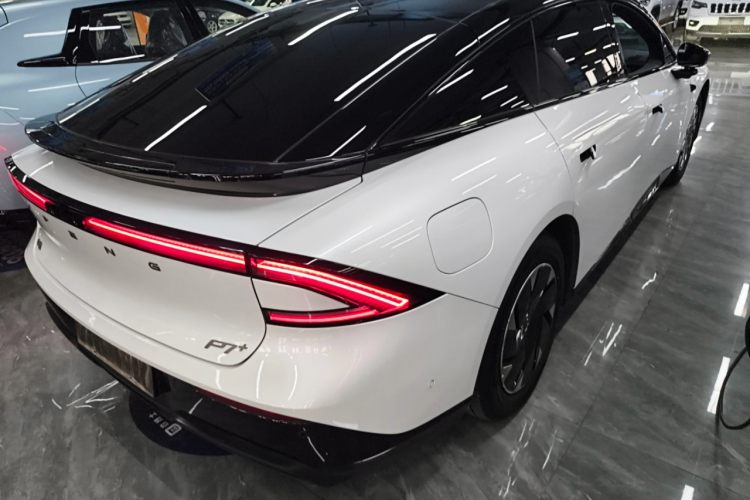 小鹏P7+ 2024款 长续航 Max车身外观6005