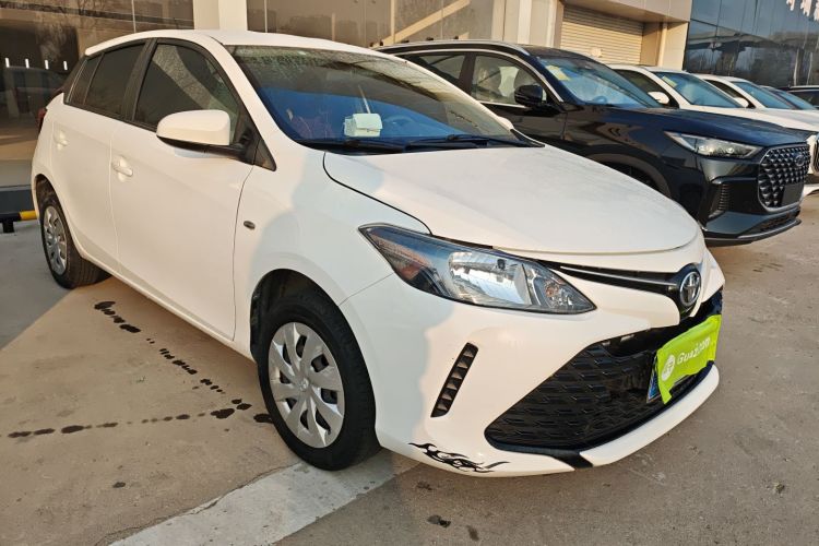 丰田 威驰FS 2017款 1.5L CVT锋驰版车身外观3