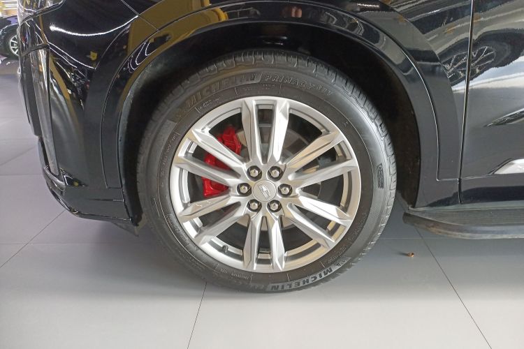 凯迪拉克XT6 2022款 2.0T 六座四驱豪华型车身外观6007