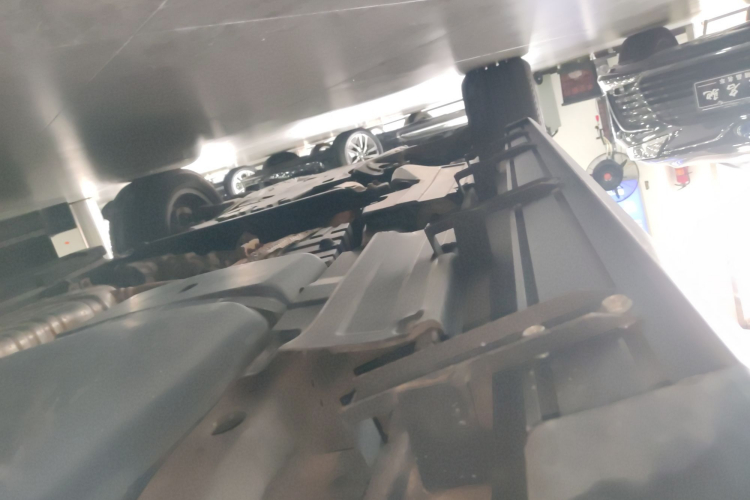 大众 途锐 2017款 3.0TSI 拓野型局部细节9002