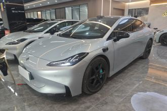 昊铂GT 2023款 710后驱超充Max版