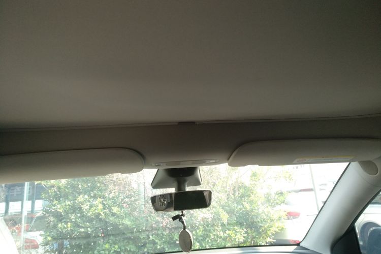 特斯拉 Model Y 2022款 改款 后轮驱动版局部细节22