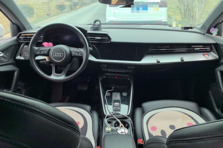奥迪A3 2021款 Sportback 35 TFSI 进取运动型中控内饰12