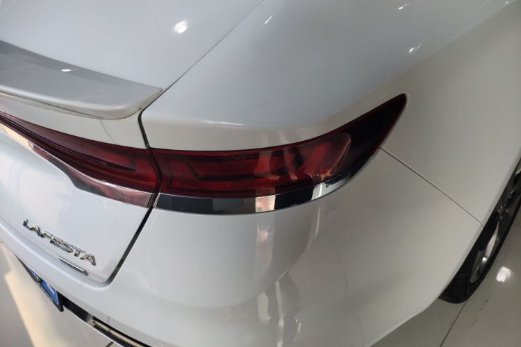 现代 菲斯塔 2019款 280TGDi 运动版 国VI车身外观9