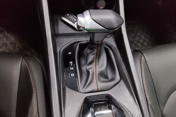 东风风神 奕炫 2025款 1.5L 自动豪华型局部细节18