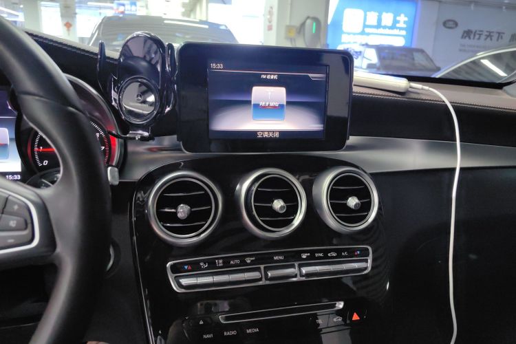 奔驰GLC 2019款 改款 GLC 260 L 4MATIC 豪华型局部细节16