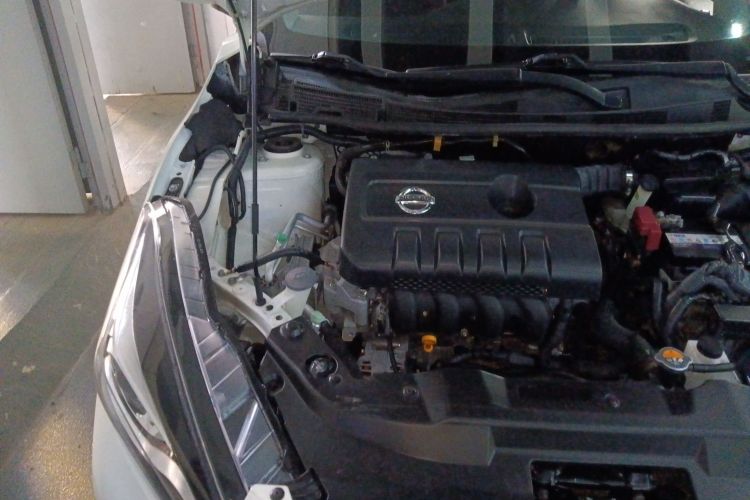 日产 蓝鸟 2016款 1.6L CVT智酷版机舱底盘25