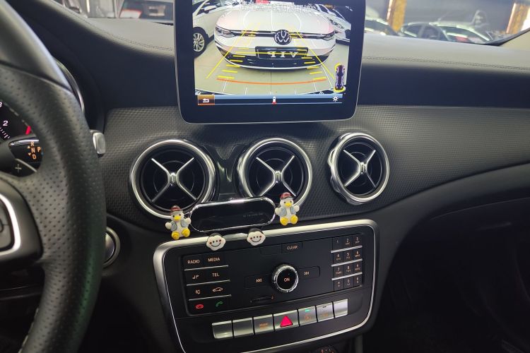 奔驰GLA 2018款 GLA 200 时尚型局部细节16