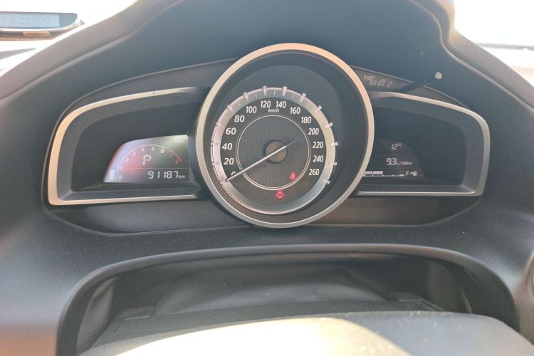 马自达CX-4 2016款 2.5L 自动四驱蓝天激情版中控内饰14