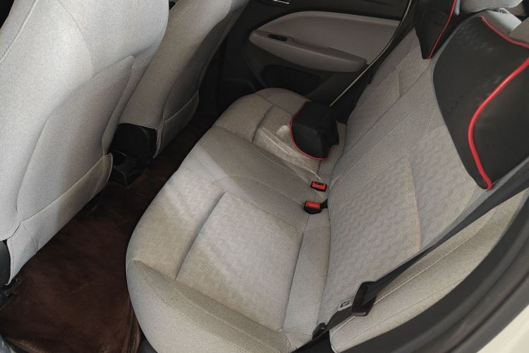 零跑汽车 零跑T03 2022款 皓玉版中控内饰21