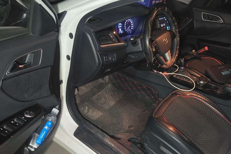 现代 名图 2017款 1.6T 自动智能型GLS 国V中控内饰20