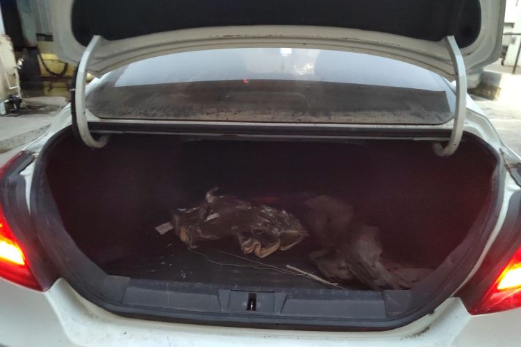 吉利汽车 帝豪 2015款 三厢 1.3T CVT向上版中控内饰23