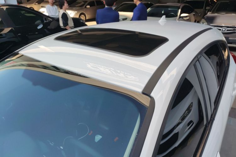 福特 福克斯 2017款 两厢 1.6L 自动风尚型智行版局部细节57