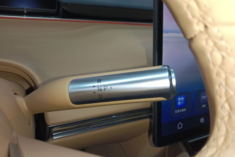 鸿蒙智行 智界R7 2024款 纯电 802km Max中控内饰18