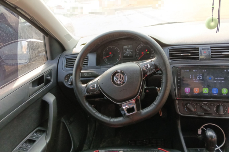 大众 桑塔纳 2021款 1.5L 自动风尚版中控内饰13