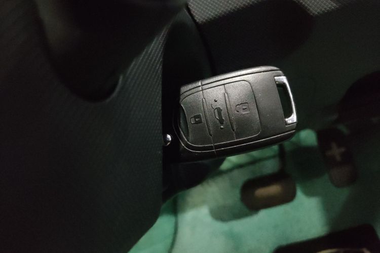 五菱汽车 宏光MINIEV 2021款 马卡龙夹心款 170km 磷酸铁锂中控内饰11